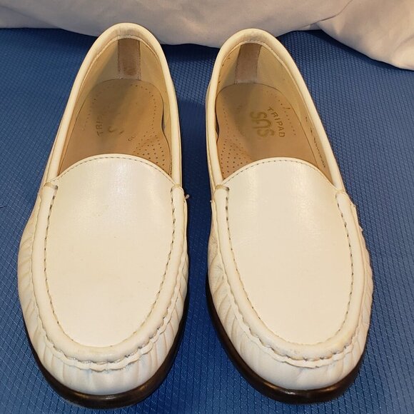 SAS Women's Tripad Comfort Slip-On Loafer, White Pearlized Leather, 6 M - Picture 1 of 9
